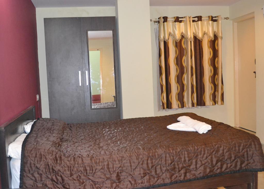 Hotel Kings Gateway Bangalore Rom bilde